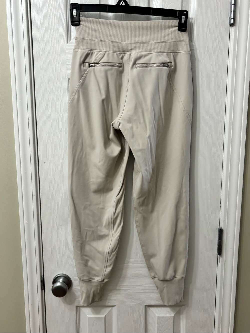 ❌SOLD❌ Athleta Venice High Rise Jogger in Color Abalone Women’s Size XS - Picture 5 of 7